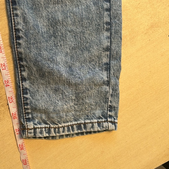 Machine Distressed Jeans NWT Size 29 - Picture 13 of 13